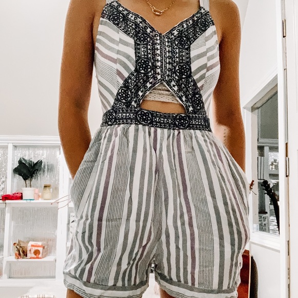 Pastel tribal romper - Picture 1 of 3